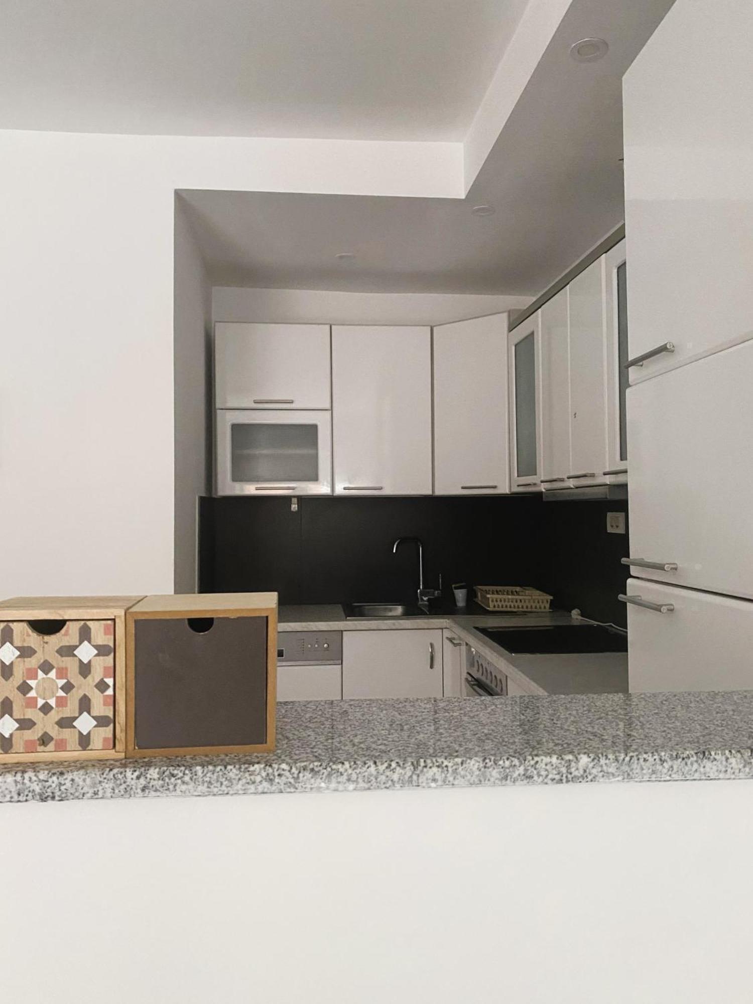 Private Apartments Prishtina Пристина Екстериор снимка
