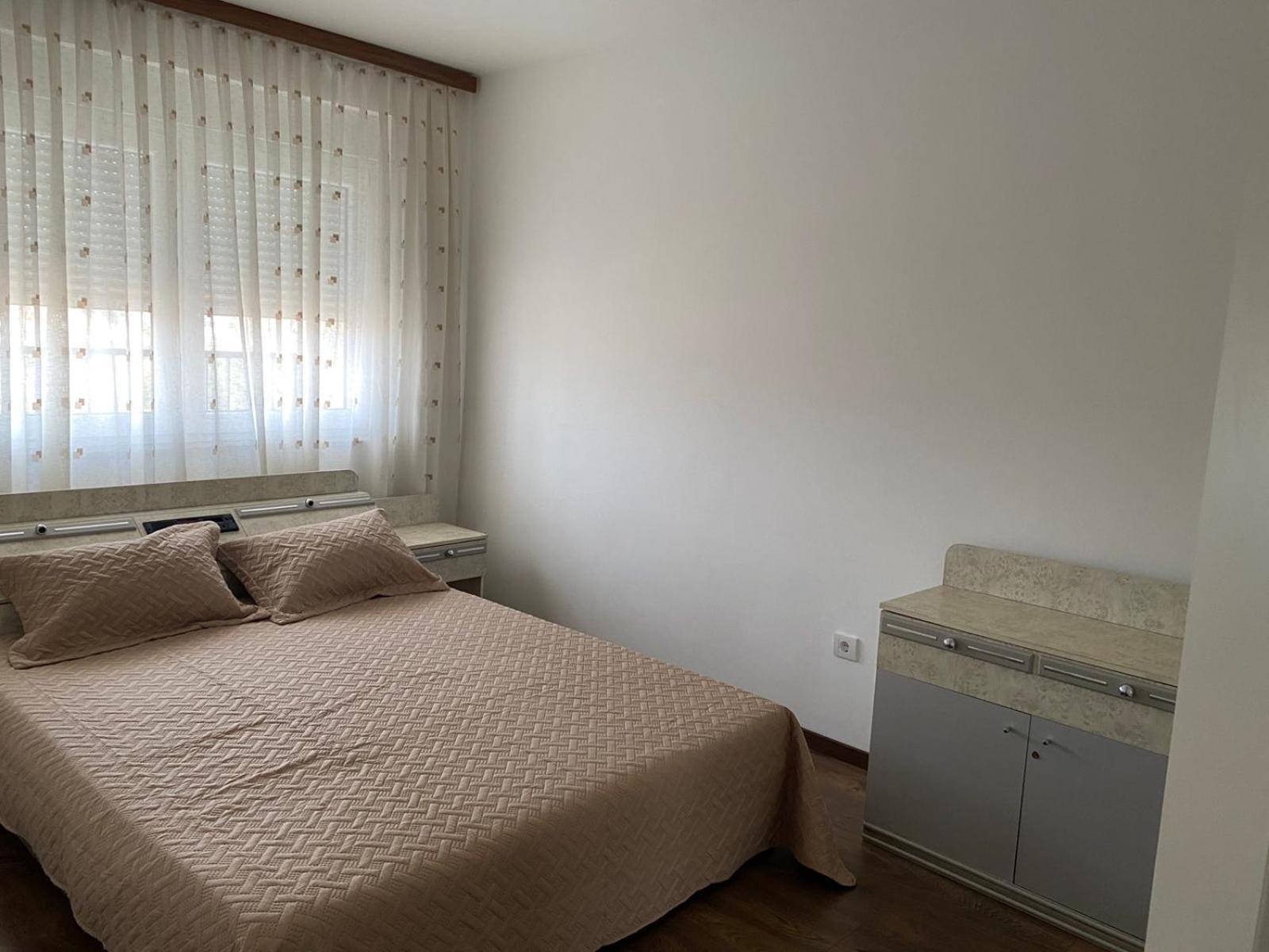 Private Apartments Prishtina Пристина Екстериор снимка