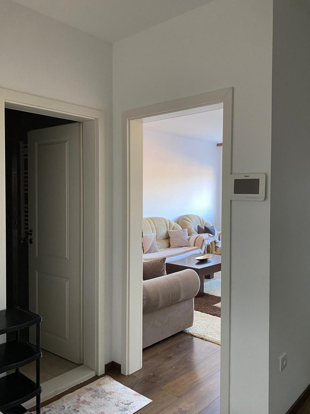 Private Apartments Prishtina Пристина Екстериор снимка